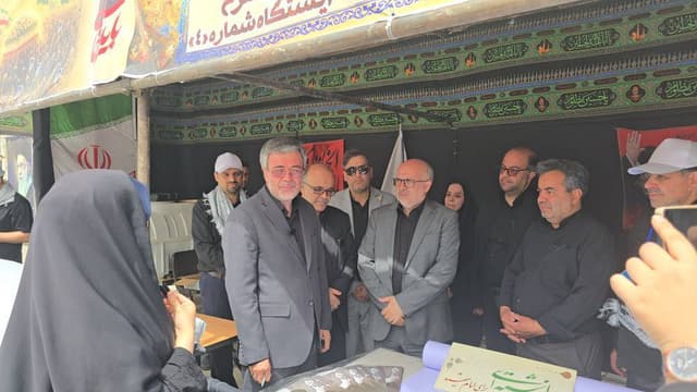 تداوم ارائه خدمت بی‌نظیر به عزاداران تشییع امام شهید در مواکب بیمه ایران
