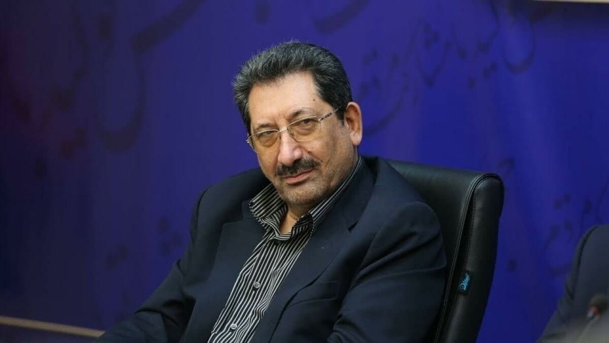 صنعت ایران در برابر تحریم‌ها تسلیم‌ناپذیر است