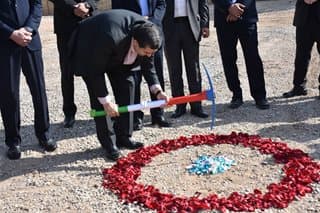 کلنگ‌زنی پروژه احداث ساختمان واحد خسارت بیمه آسیا در جنوب اصفهان