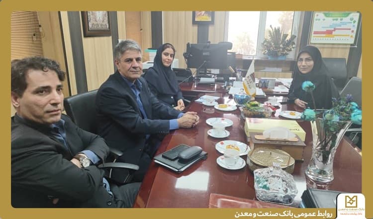 راهكارهای توسعه همكاری بانك صنعت و معدن و فولاد خوزستان بررسی شد