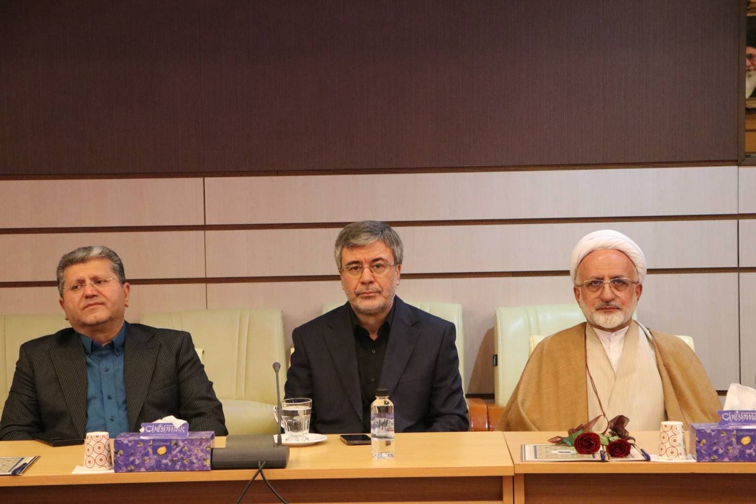 تداوم راه ایثار؛ از سنگرهای دفاع مقدس تا جبهه خدمت‌رسانی در بیمه ایران