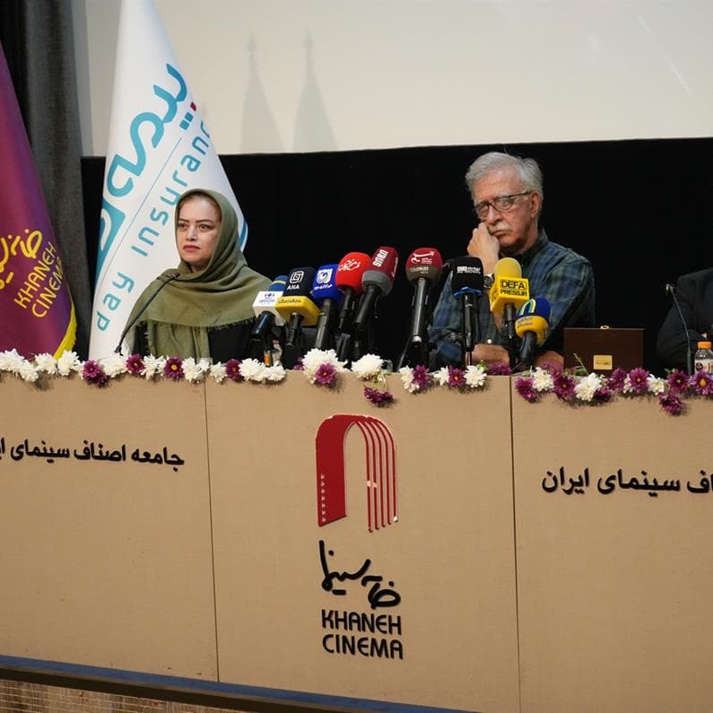 در نشست خبری گرامیداشت روز ملی سینما مطرح شد؛ هم‌افزایی بیمه دی و خانه سینما برای ارتقای امنیت حرفه‌ای اهالی هنر / حمایت بیمه دی از رویدادهای هفته سینما