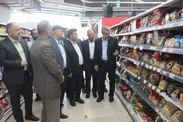 روند توزیع کالا و خدمات در فروشگاه‌های زنجیره‌ای زیر ذره بین سازمان حمایت