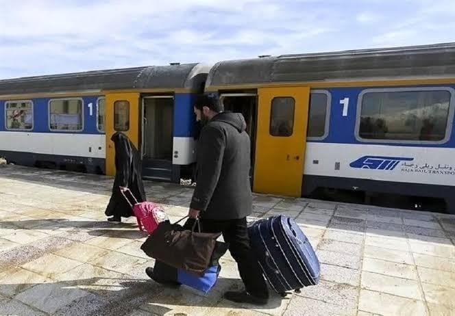 هزینه قطعات تا فرسودگی ناوگان/ چرا سفر با قطار گران‌تر شد؟