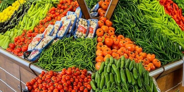نرخ انواع سبزیجات در میادین میوه و تره‌بار