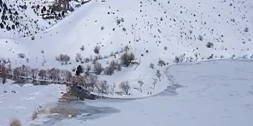دریاچه گهر یخ بست