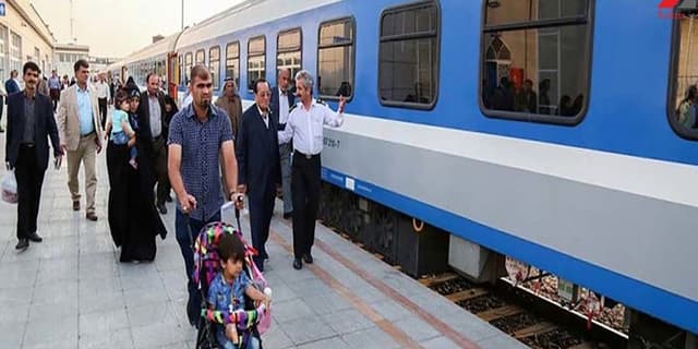 فروش بلیت‌های نوروزی قطار آغاز شد