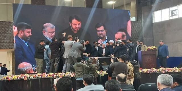 بذرپاش: بعضی پیمانکاران مسکن مهر فراری هستند