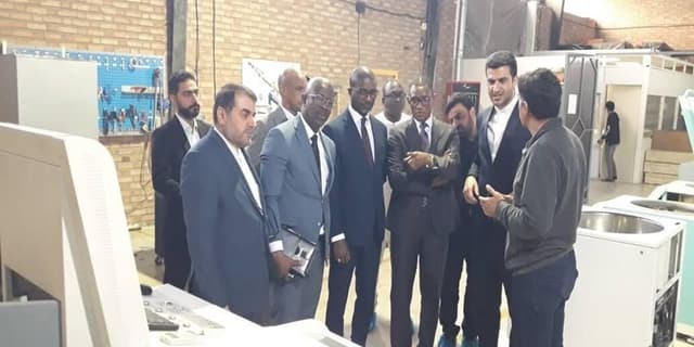 بازدید هیئت تجاری غرب آفریقا از پارک نوآوری و فناوری صنعت نفت