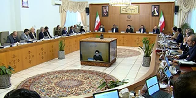 قانون رتبه‌بندی، با دقت و در نظر گرفتن حقوق معلمان اجرا شود