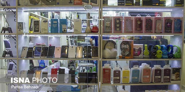 کاهش ۱۰ درصدی قیمت‌ها در بازار موبایل