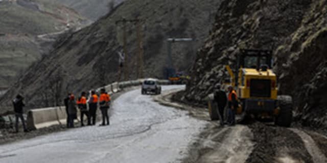 آزادراه تهران-شمال می‌تواند جایگزین جاده چالوس باشد؟