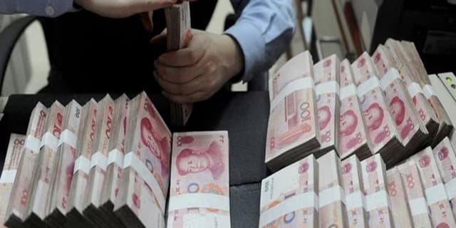 پالایشگاه‌های هند پرداخت با یوآن چین به روسیه را آغاز کردند