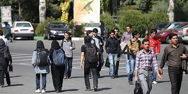 بهترین رشته دانشگاهی هم بدون مهارت آموزی بازار ندارد