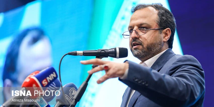 خاندوزی: مستندات فرارهای مالیاتی به دادستانی تهران ارسال شود