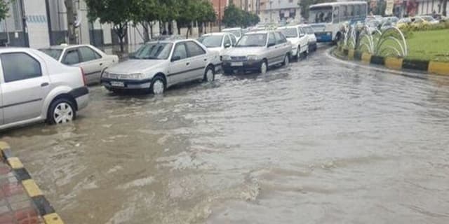 احتمال آبگرفتگی و لغزندگی جاده‌ها در ۵ استان کشور