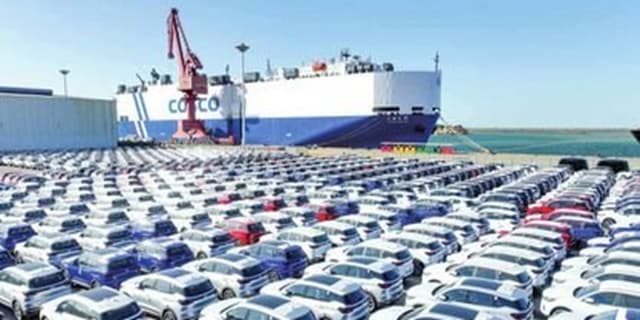 سازمان ملی استاندارد با واردات میلیون‌ها خودرو ایمن، کیفی و استاندارد موافق است