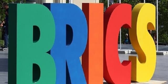 گروه بریکس به دنبال راه اندازی سبد ارزی برای مبادلا کالا