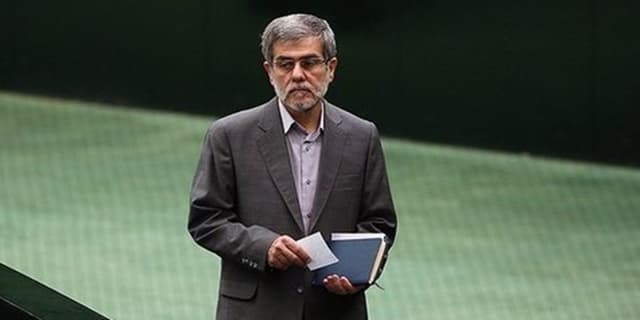 عباسی: انتشار داده‌های اقتصادی امنیت مردم را به خطر می‌اندازد