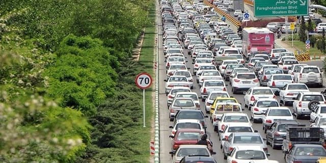 ترافیک سنگین در محور چالوس در محدوده تونل کندوان
