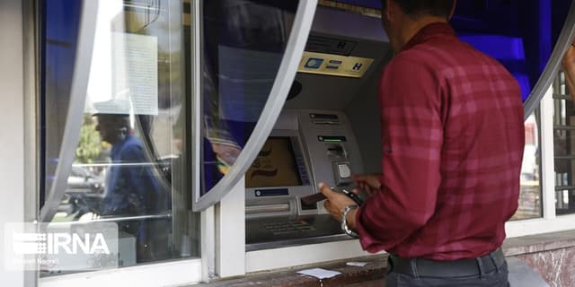 افزایش سقف برداشت از خودپرداز استان‌های هم مرز با عراق