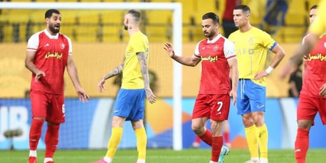 تساوی پرسپولیس برابر النصر / صعود سرخ‌ها به هفته آخر کشید