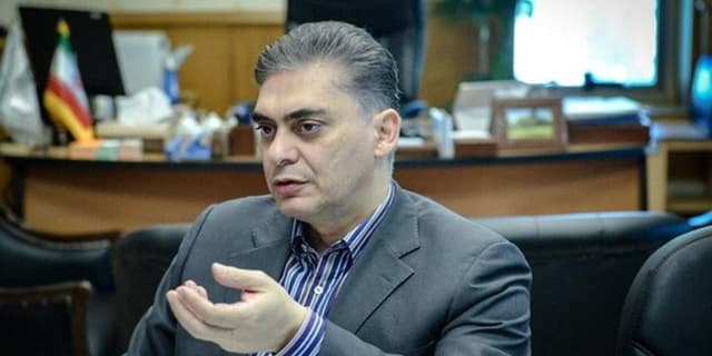تغییر تعطیلات رسمی ضرورت است/ ۴ روز در هفته با دنیا ارتباط نداریم