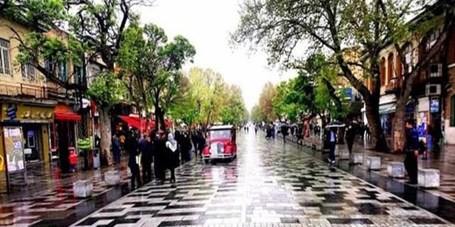 خیابان‌های اصفهان از خودروها پس گرفته می‌شود