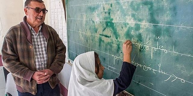 پرداخت حقوق و مطالبات معلمان خرید خدمات تا ۱۰ روز آینده