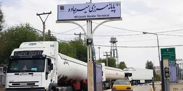 ادامه تردد مسافر و ترانزیت کالا در مرز پاکستان