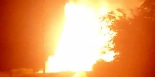 انفجار در خط لوله سراسری انتقال گاز/ عملیات بازسازی خط لوله آغاز شده است