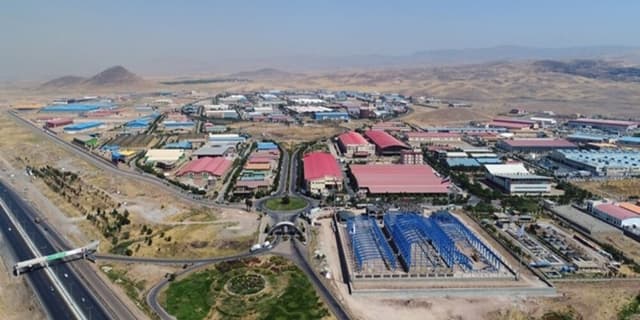 آزادسازی ۹۰ هکتار زمین راکد در شهرک‌های صنعتی استان تهران