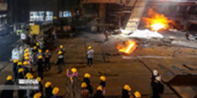۸۰ درصد جمعیت اصفهان جزو جامعه کارگری هستند