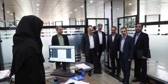 بازدید وزیر اقتصاد از مركز ملی مولدسازی دارایی های دولت