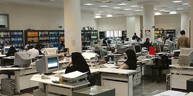 ساعات کار ادارات امروز تا ساعت 10 صبح است 