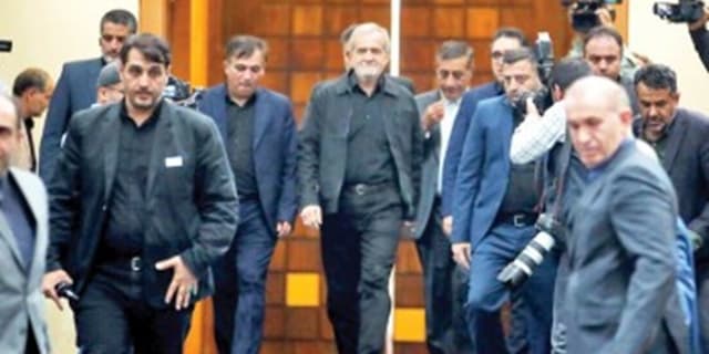 لیست وزرای دولت چهاردهم به مجلس اعلام شد/ اسامی ۱۹ وزیر پیشنهادی دولت پزشکیان