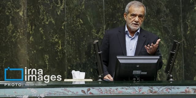 دست از اختلافات گذشته برداریم/ تاکید بر وحدت میان مجلس و دولت