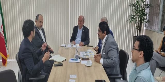 رایزنی سفیر ایران در برزیل با مدیران بخش خصوصی ایالت آماپا و بندر سانتانا