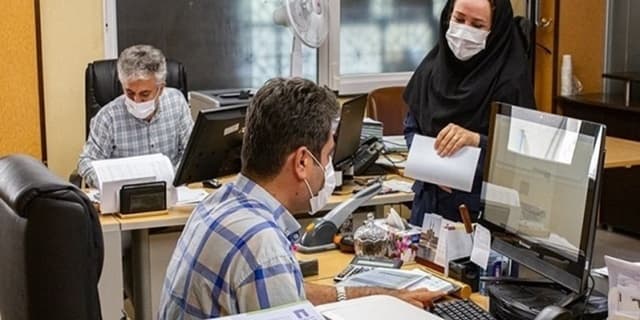احتمال ابلاغ افزایش ۲۰درصدی رفاهیات کارمندان تا یک ماه آینده