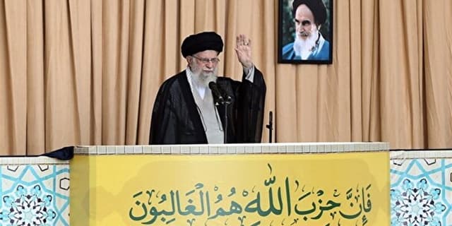 در پاسخ به صهیونیست‌ها نه تعلل می‌کنیم نه شتاب‌زده می‌شویم