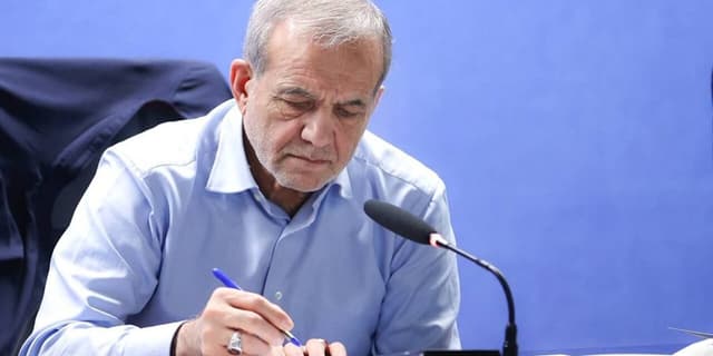 رئیس جمهور فرمان اجرای سرشماری عمومی نفوس و مسکن ۱۴۰۵ را صادر کرد