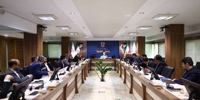 بررسی پیشرفت ساخت دامپتراک ۱۳۶ تنی و آسیای گیرلس