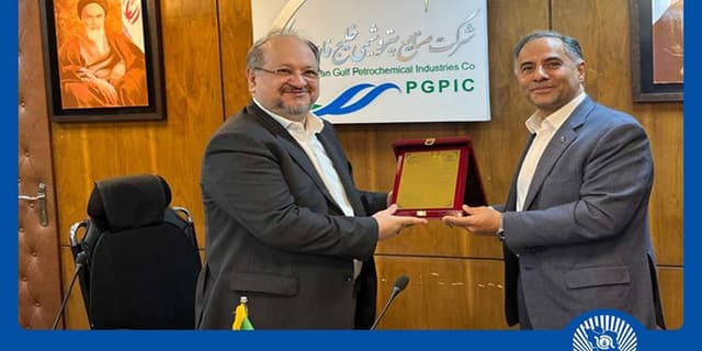مدیرعامل بانک تجارت ارتقای شش رتبه‌ای شرکت صنایع پتروشیمی خلیج فارس را تبریک گفت