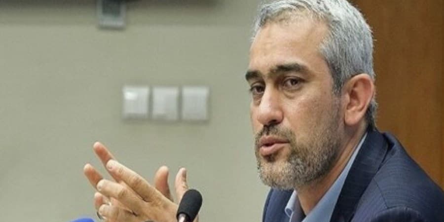 وزیر اقتصاد برنامه رشد عدالت‌محور را ابلاغ کرد