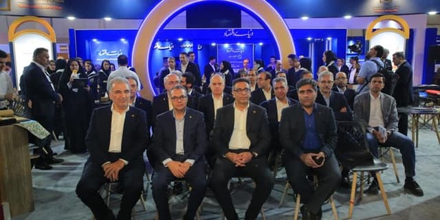 رونمایی از "صنعت ارز" بانك صنعت و معدن