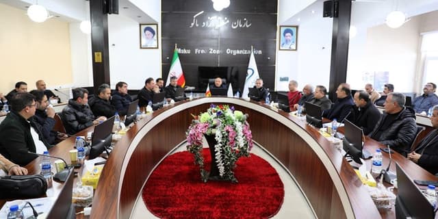 هم‌اندیشی فعالان بازار با مدیرعامل سازمان منطقه آزاد ماکو برای عبور از موانع