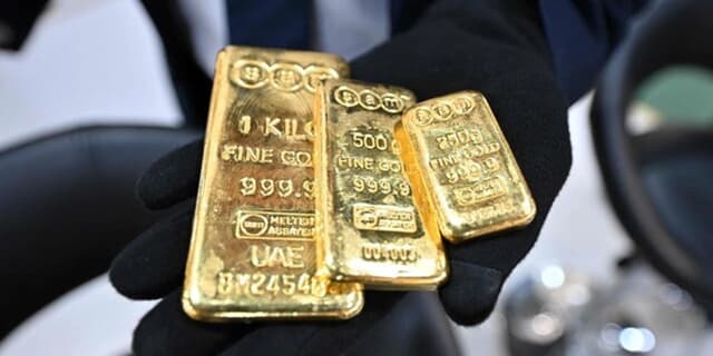 طلای جهانی روی ریل کاهش قیمت افتاد