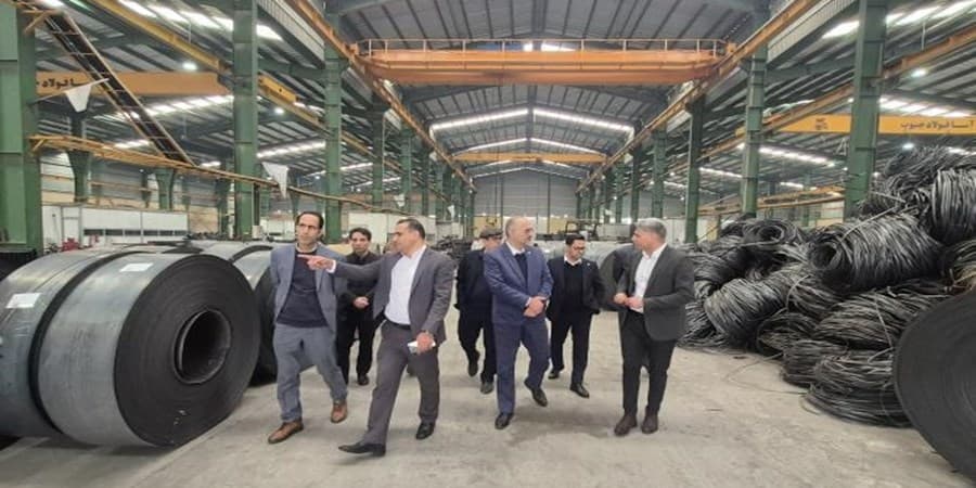 سفر مدیر بانكداری شركتی و توسعه كسب و كار بانك صنعت و معدن به استان خوزستان و بازدید از چندین واحد تولیدی