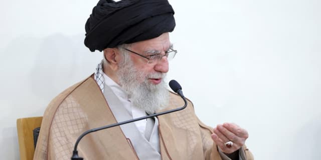 پیام تسلیت رئیس هیئت مدیره و مدیرعامل بیمه ایران در پی شهادت حضرت آیت‌الله العظمی خامنه ای