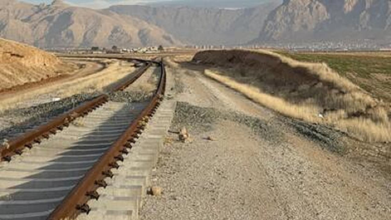 عملیات اجرایی راهآهن زاهدان-زابل-میلک بهزودی آغاز میشود